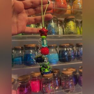 Adjustable car mirror character charm